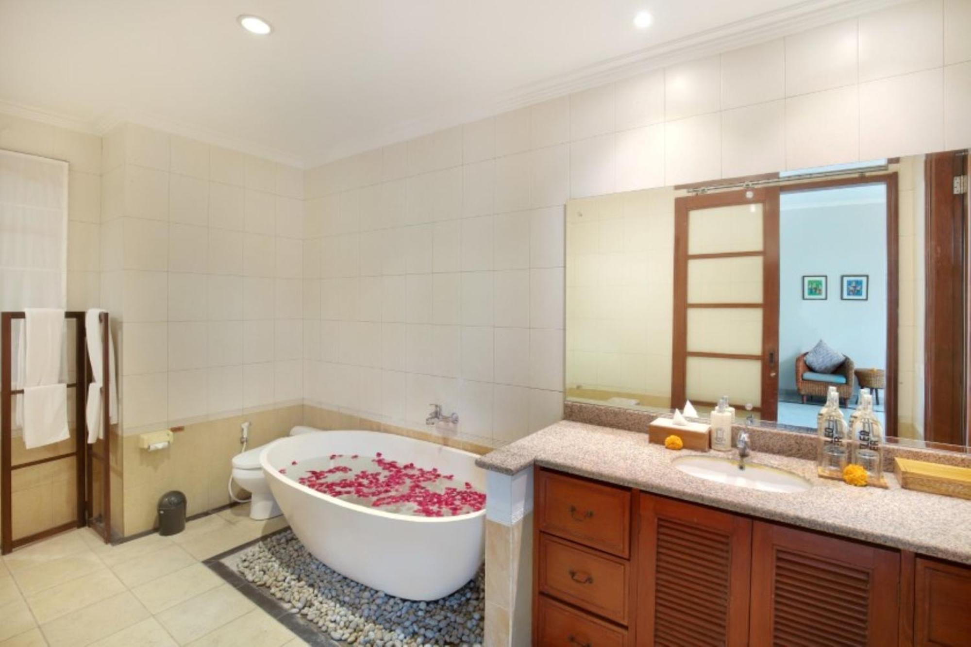 Kecapi Villa Seminyak Esterno foto