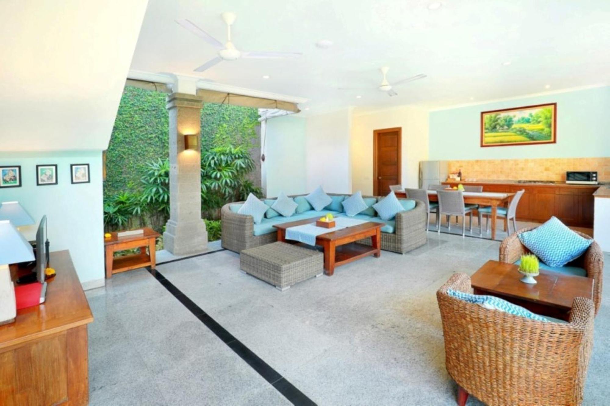Kecapi Villa Seminyak Esterno foto